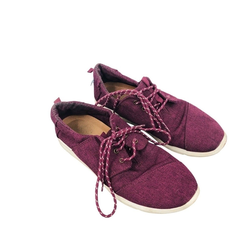 Toms women's burgundy gym shoes size 8.5